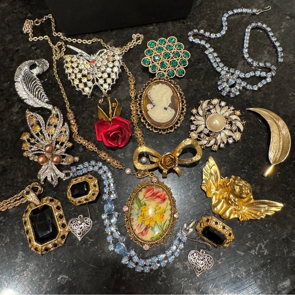 🌹 SOLD - Picture 7 of 16